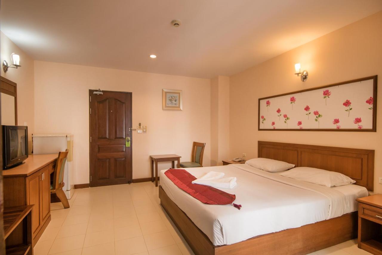 Sunview Place Pattaya Exterior foto